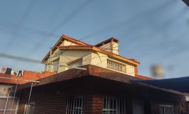 VENDE DOS CASAS EN SOLDINI