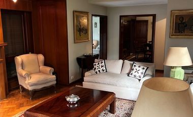 RETASADO. Gran esquina en el corazón de fisherton tradicional