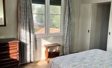 RETASADO. Gran esquina en el corazón de fisherton tradicional