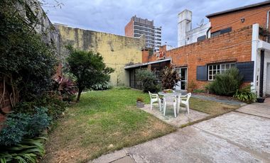Casa en venta en Rosario. Ayacucho 2600