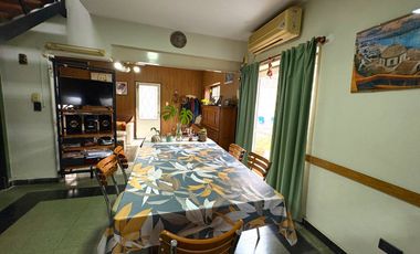 Casa en venta en Rosario. Ayacucho 2600