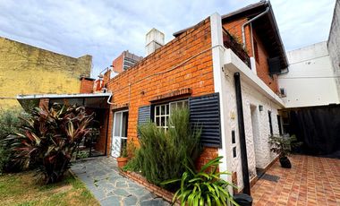 Casa en venta en Rosario. Ayacucho 2600