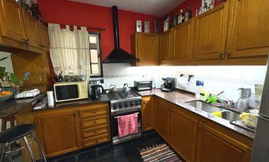 Casa en venta en Rosario. Ayacucho 2600