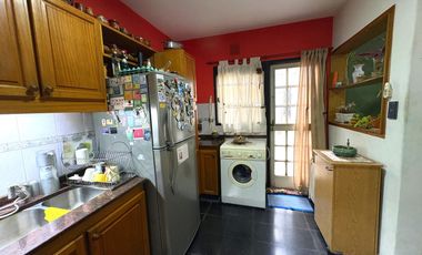 Casa en venta en Rosario. Ayacucho 2600