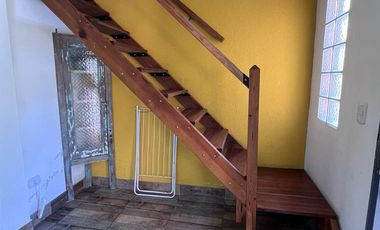 Complejo en venta sobre calle Los Mirlos - Monte