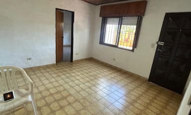 VTA.CASA 4 AMBIENTES!!!-Patio/Parrilla. TORTUGUITAS CENTRO