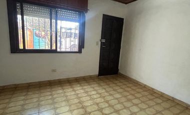 VTA.CASA 4 AMBIENTES!!!-Patio/Parrilla. TORTUGUITAS CENTRO