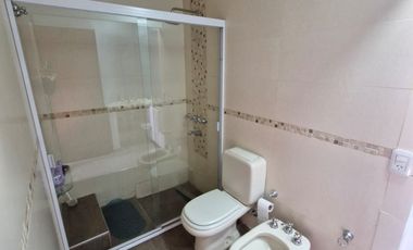 Zeballos al 2500 (Casa de 4 dormitorios C/Cochera y Quincho)