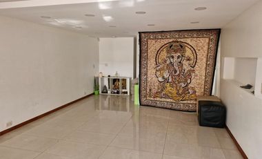 Zeballos al 2500 (Casa de 4 dormitorios C/Cochera y Quincho)