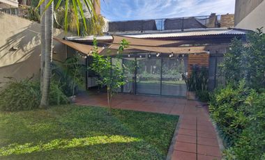 Zeballos al 2500 (Casa de 4 dormitorios C/Cochera y Quincho)