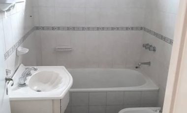 BALVANERA,2AMBIENTES,LATERAL,DIGNO DE VER, A ESTRENAR, OPORTUNIDAD, SUBTES MB UBICACIÓN, SUBTES