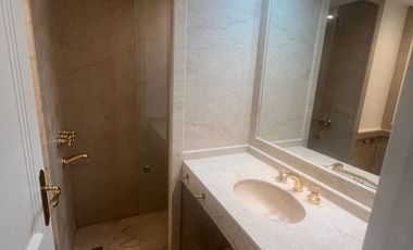 Piso exclusivo vista al río