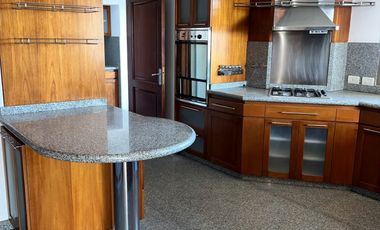 Piso exclusivo vista al río