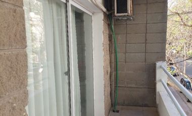 MAR DEL PLATA,LA PERLA,2AMB,FRENTE,BALCON,COCHERA, EXCELENTE ESTADO,METROS DE AV INDEPENDENCIA,