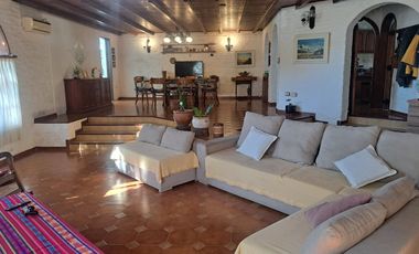 VENTA CASA 3 DORMITORIOS VISTA AL RIO