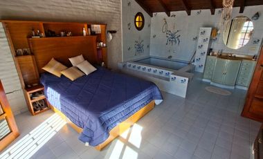 VENTA CASA 3 DORMITORIOS VISTA AL RIO