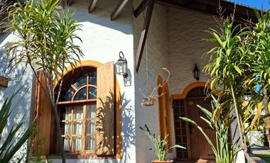 VENTA CASA 3 DORMITORIOS VISTA AL RIO