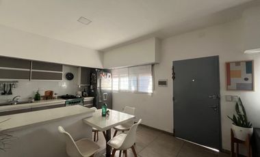 CASA EN VENTA - LOTE DE 12 X 12