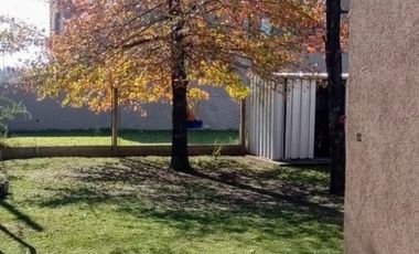 VENDE CASA EN SOLDINI - BARRIO LAS PERGOLAS