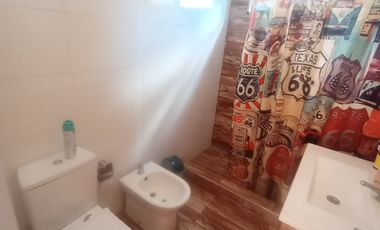 VENDE CASA EN SOLDINI - BARRIO LAS PERGOLAS