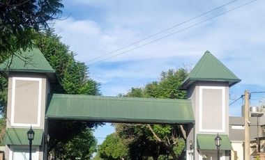 VENDE CASA EN SOLDINI - BARRIO LAS PERGOLAS