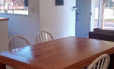 VENDE CASA EN SOLDINI - BARRIO LAS PERGOLAS