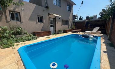 BARRIO LA ALBORADA CASA 5 AMB PATIO -PARRILLA-PILETA-COCHERA PILAR!!