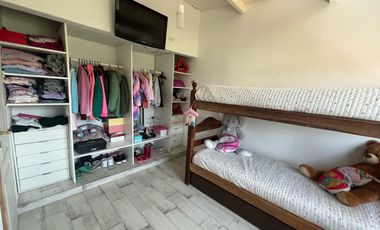 BARRIO LA ALBORADA CASA 5 AMB PATIO -PARRILLA-PILETA-COCHERA PILAR!!