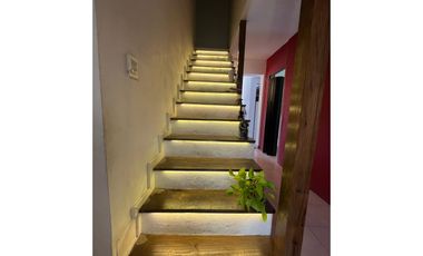 BARRIO LA ALBORADA CASA 5 AMB PATIO -PARRILLA-PILETA-COCHERA PILAR!!