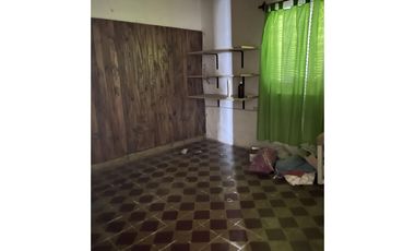 Propiedad ubicada en la esquina de Blandengues y Sayos - Monte