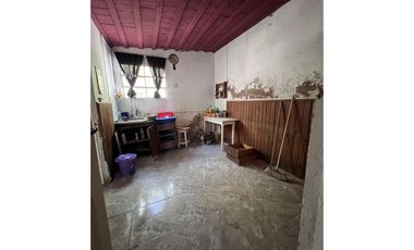 Propiedad ubicada en la esquina de Blandengues y Sayos - Monte