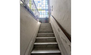 Alvear 574 Planta Alta - Casa 3 dormitorios para Reciclar - Venta