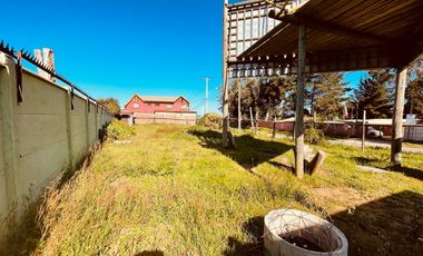 Buen terreno con potencial comercial, en plena avenida. Cesion de derechos inscrita en CBR