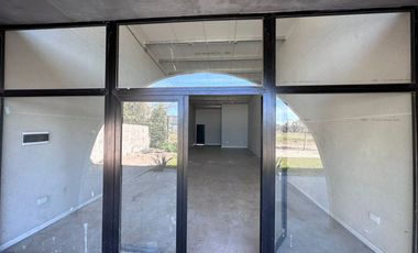 VENTA LOCAL COMERCIAL LOS ARCOS IBARLUCEA