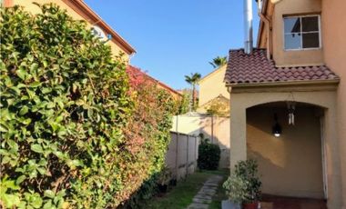 Venta Casa Aislada En Microbarrio Valle Lo Campino Quilicura