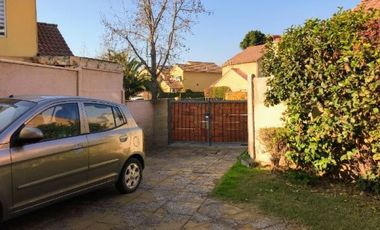 Venta Casa Aislada En Microbarrio Valle Lo Campino Quilicura