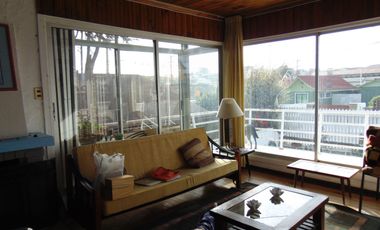 Excelente Oportunidad de Inversión, Hospedería en El Quisco centro