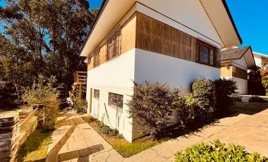 Casa centrica en Algarrobo