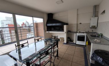 9 de Julio 134 piso 2 - Departamento 3 dormitorios - Cochera - Venta