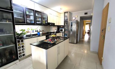9 de Julio 134 piso 2 - Departamento 3 dormitorios - Cochera - Venta