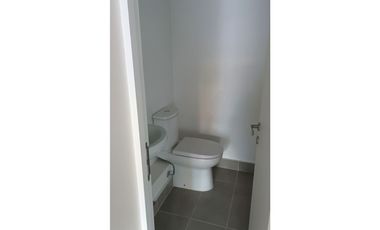 ARRIENDO Local Comercial, 217,54 m2 Nivel Calle + 196,91 m2 Subt. Vitacura