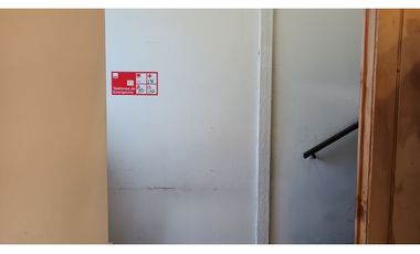 ARRIENDO Local Comercial 105,18 m2, Strip Center, Recoleta