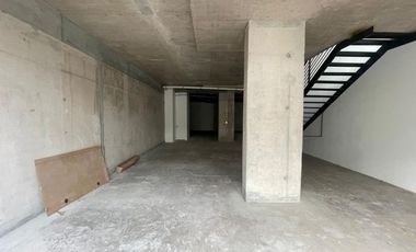 ARRIENDO Local Comercial, 196,91 m2 Subterráneo. Vitacura