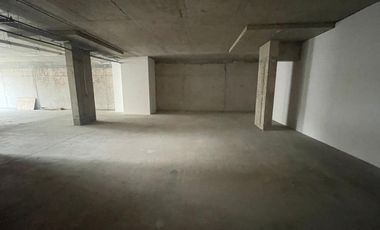 ARRIENDO Local Comercial, 196,91 m2 Subterráneo. Vitacura
