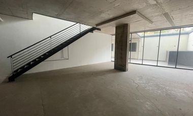 ARRIENDO Local Comercial, 196,91 m2 Subterráneo. Vitacura