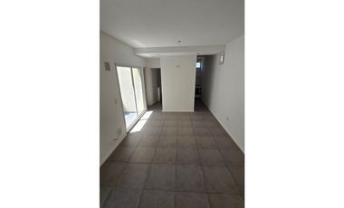 VENDE DEPARTAMENTO EN CASILDA