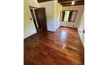 VENTA CASA 3 DORMITORIOS GRANADERO BAIGORRIA