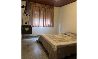 Propiedad ubicada en calle Sebastián de la Calle al 1500