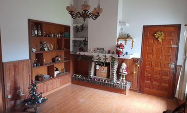 VENDE CASA EN PEREZ