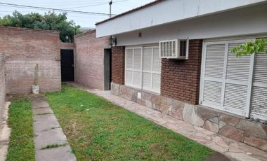 VENDE CASA EN PEREZ